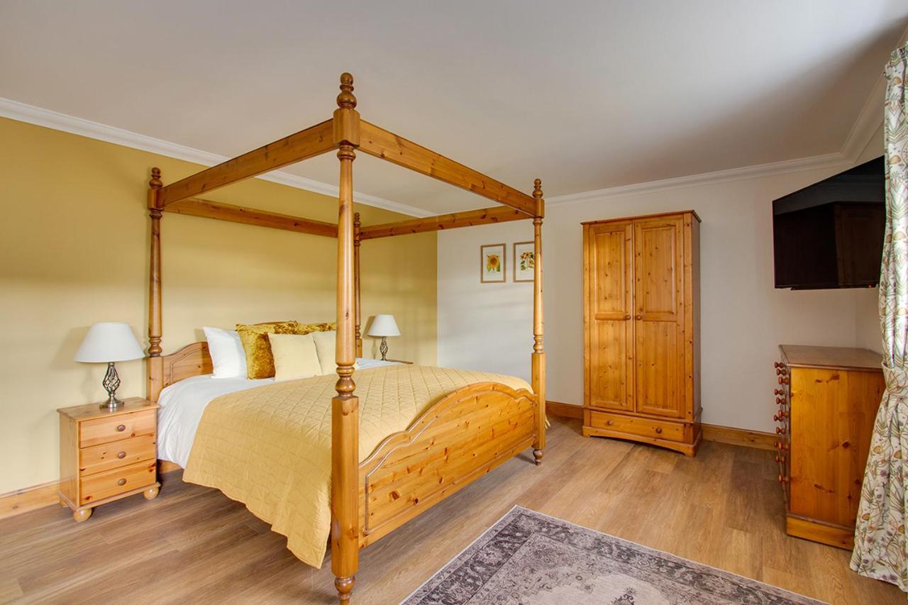 Home Farm B&B - Sunflower Room Forfar Esterno foto